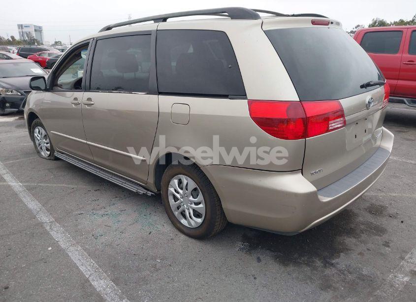 Photo 3 of 2004 Toyota Sienna LE (VIN 5TDZA23C54S009561)