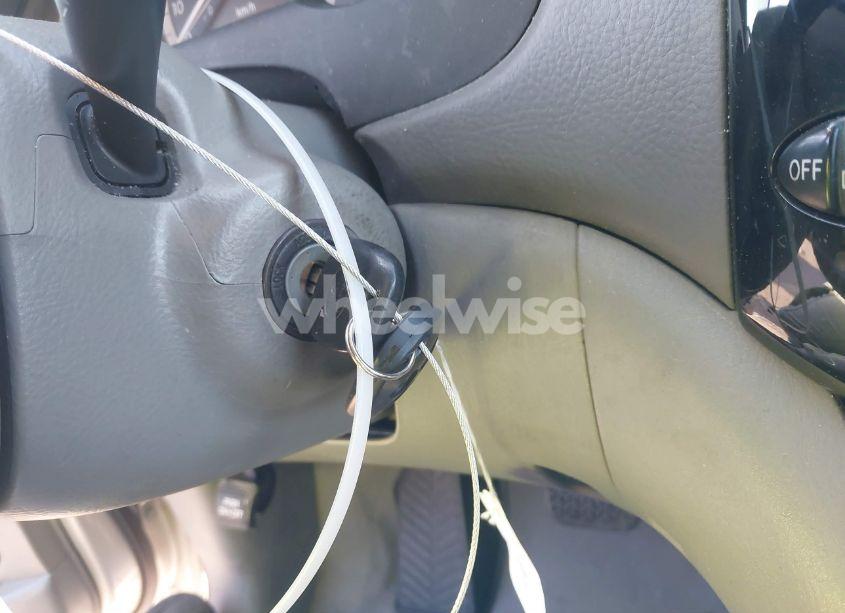 Photo 11 of 2004 Toyota Sienna LE (VIN 5TDZA23C54S036436)