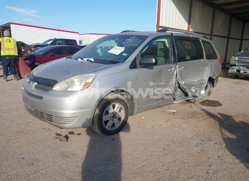 Photo 2 of 2004 Toyota Sienna LE (VIN 5TDZA23C54S036436)