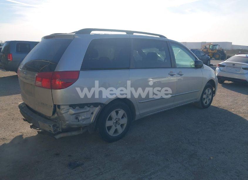 Photo 4 of 2004 Toyota Sienna LE (VIN 5TDZA23C54S036436)