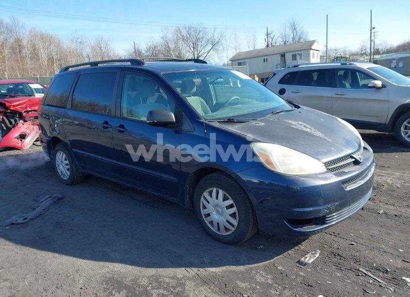 2004 Toyota Sienna LE (VIN 5TDZA23C54S101530) main photo