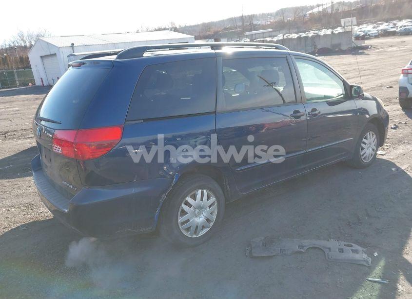 Photo 4 of 2004 Toyota Sienna LE (VIN 5TDZA23C54S101530)