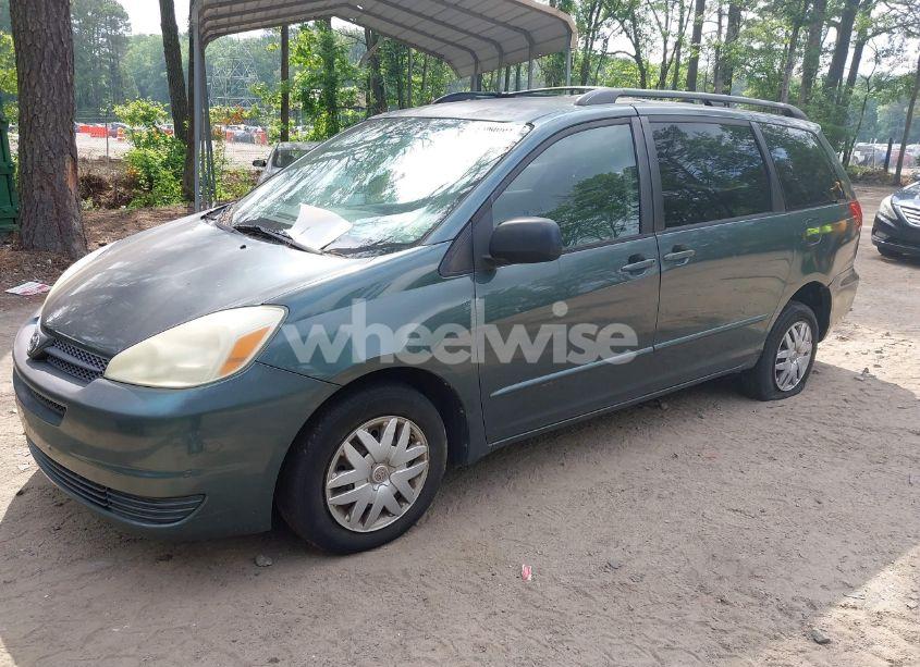 Photo 2 of 2004 Toyota Sienna LE (VIN 5TDZA23C54S118313)