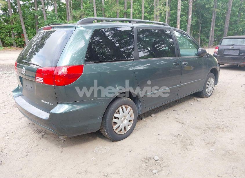 Photo 4 of 2004 Toyota Sienna LE (VIN 5TDZA23C54S118313)