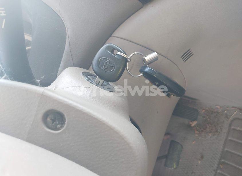 Photo 10 of 2004 Toyota Sienna LE (VIN 5TDZA23C54S139114)