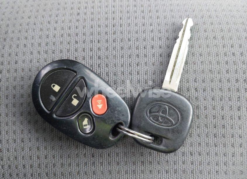 Photo 11 of 2004 Toyota Sienna LE (VIN 5TDZA23C54S144958)