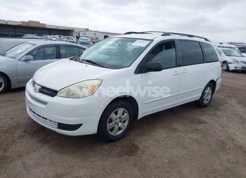 Photo 2 of 2004 Toyota Sienna LE (VIN 5TDZA23C54S144958)