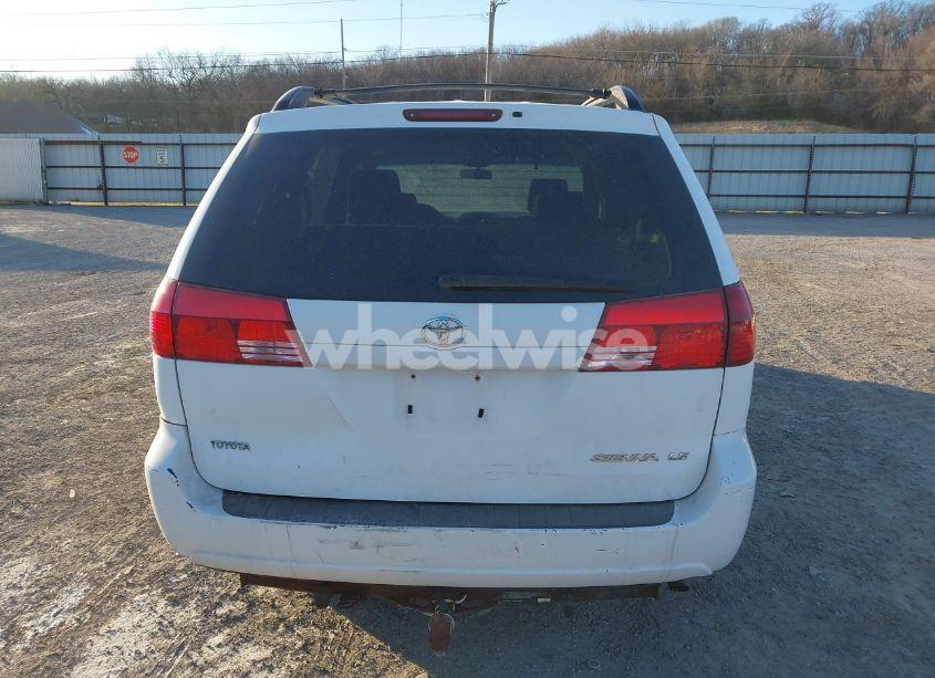 Photo 16 of 2004 Toyota Sienna LE (VIN 5TDZA23C54S152364)