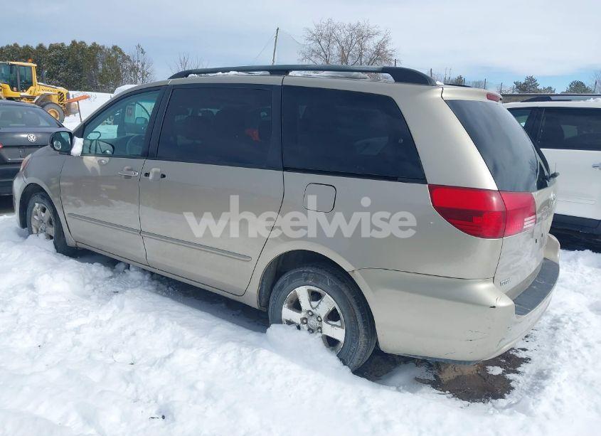 Photo 3 of 2004 Toyota Sienna LE (VIN 5TDZA23C54S189401)