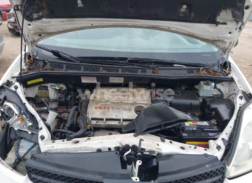 Photo 10 of 2004 Toyota Sienna LE (VIN 5TDZA23C54S213809)