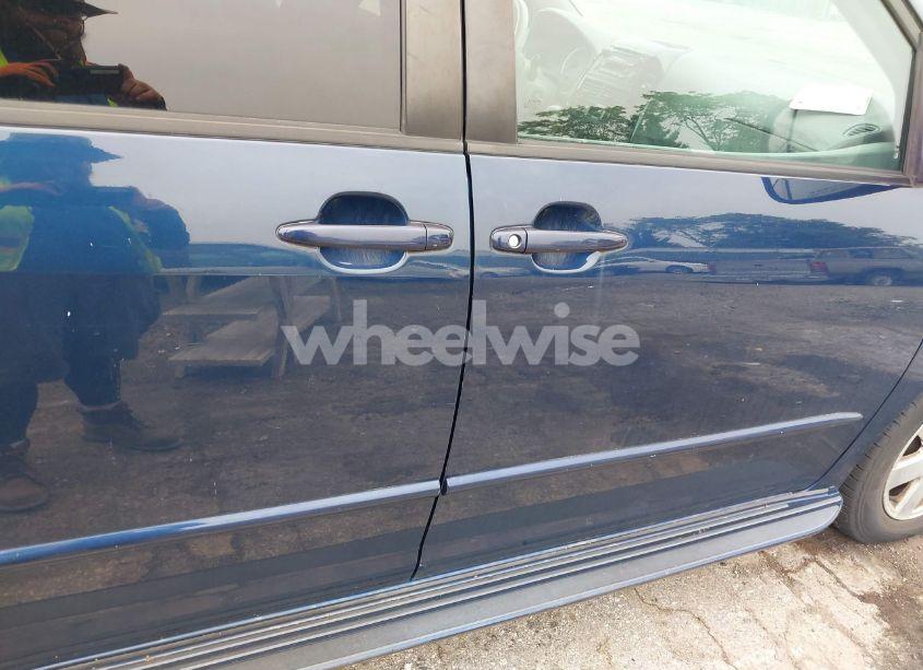 Photo 14 of 2004 Toyota Sienna LE (VIN 5TDZA23C54S215785)