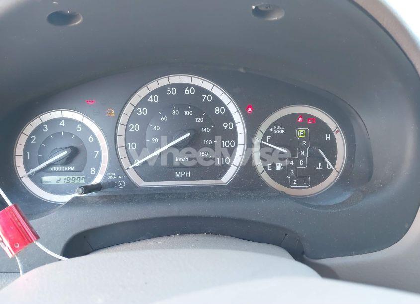 Photo 7 of 2005 Toyota Sienna CE (VIN 5TDZA23C55S261425)