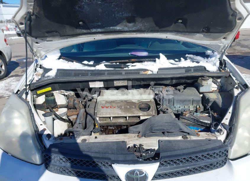 Photo 10 of 2005 Toyota Sienna LE (VIN 5TDZA23C55S262039)