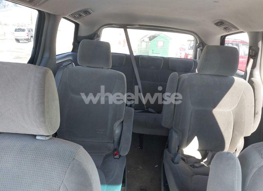 Photo 8 of 2005 Toyota Sienna LE (VIN 5TDZA23C55S262039)