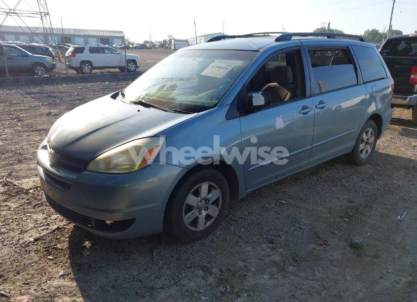 Photo 2 of 2005 Toyota Sienna LE (VIN 5TDZA23C55S303298)