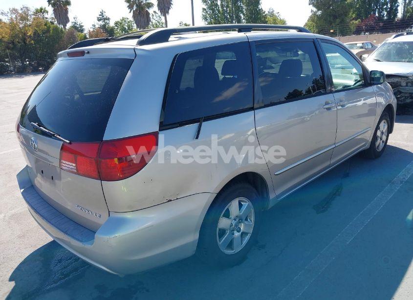Photo 4 of 2005 Toyota Sienna LE (VIN 5TDZA23C55S308260)