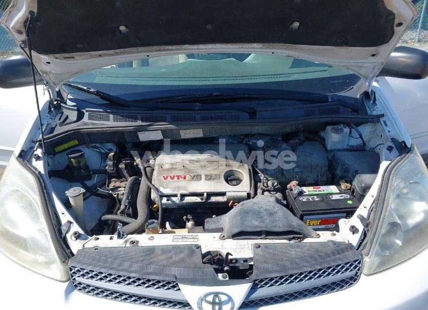 Photo 10 of 2005 Toyota Sienna CE (VIN 5TDZA23C55S316391)