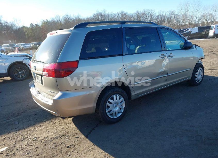 Photo 4 of 2005 Toyota Sienna LE (VIN 5TDZA23C55S364344)