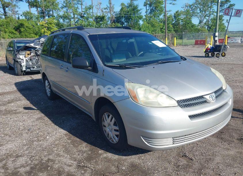2005 Toyota Sienna CE (VIN 5TDZA23C55S366336) main photo