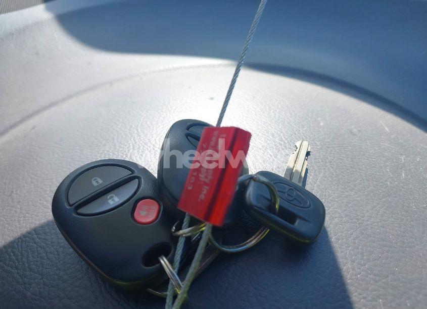 Photo 11 of 2005 Toyota Sienna CE (VIN 5TDZA23C55S366336)