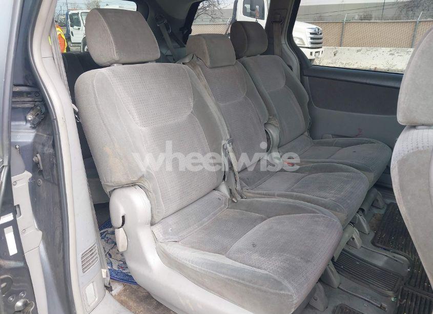 Photo 8 of 2006 Toyota Sienna LE (VIN 5TDZA23C56S397653)