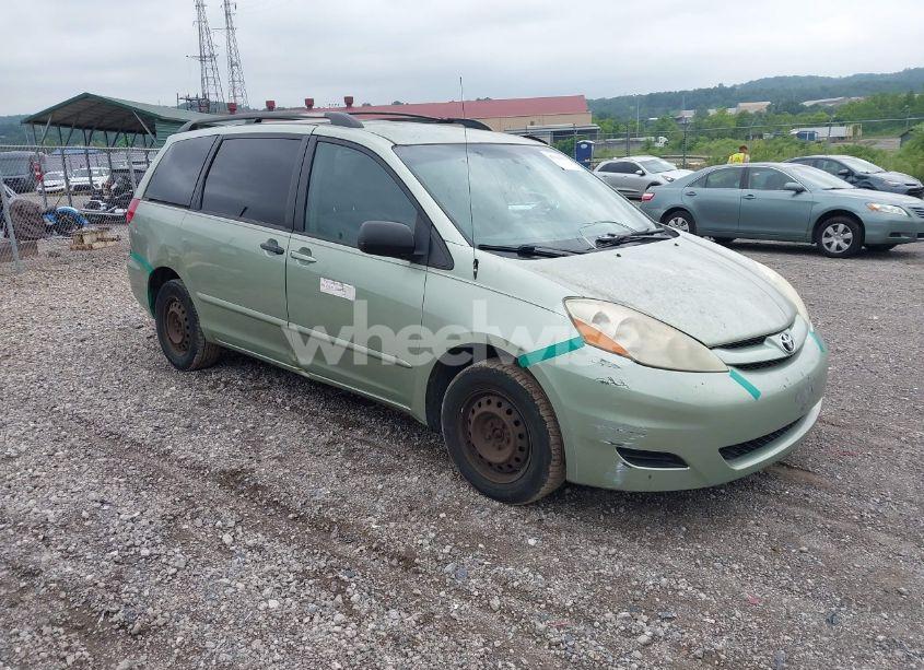 2006 Toyota Sienna LE (VIN 5TDZA23C56S420879) main photo