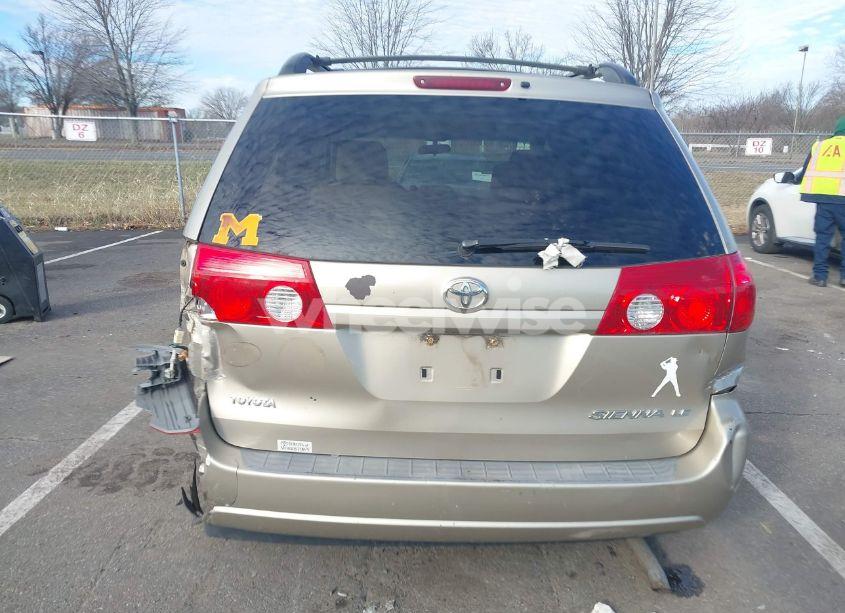 Photo 16 of 2006 Toyota Sienna LE (VIN 5TDZA23C56S421241)