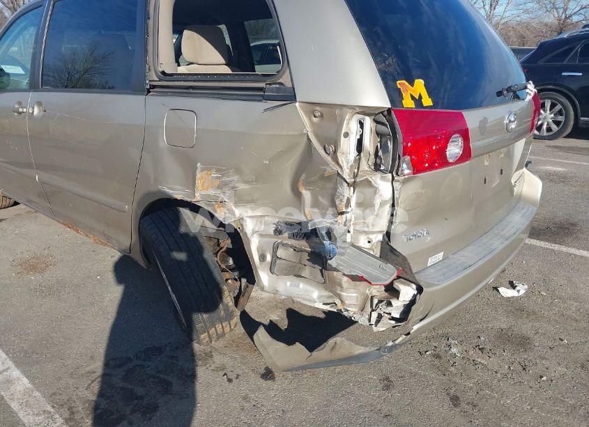 Photo 6 of 2006 Toyota Sienna LE (VIN 5TDZA23C56S421241)