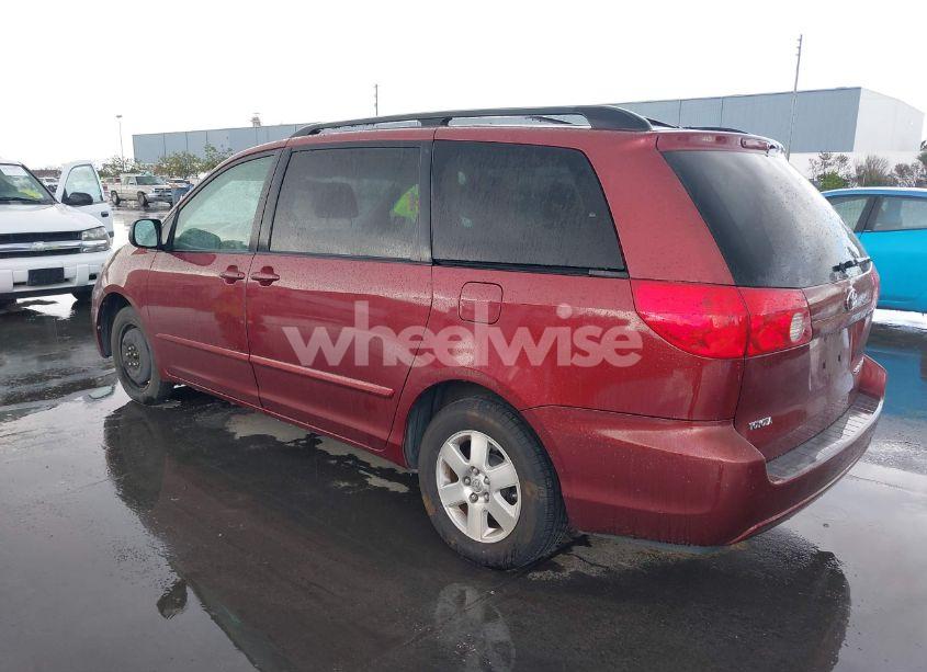 Photo 3 of 2006 Toyota Sienna LE (VIN 5TDZA23C56S437374)