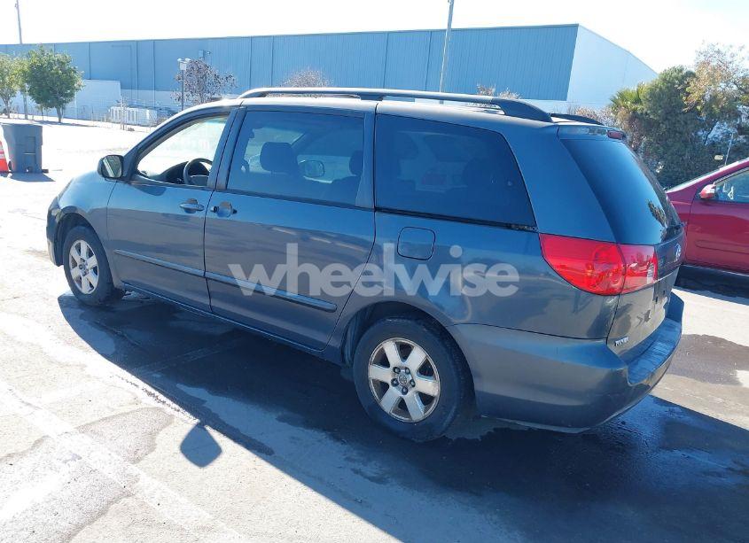 Photo 3 of 2006 Toyota Sienna LE (VIN 5TDZA23C56S448679)