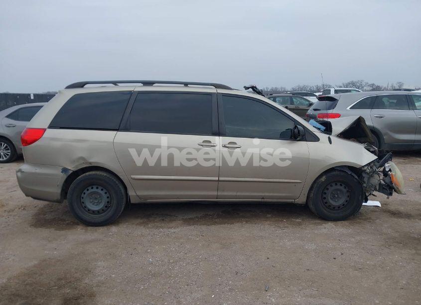 Photo 13 of 2006 Toyota Sienna LE (VIN 5TDZA23C56S482802)