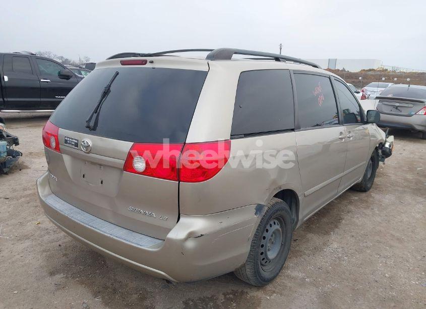 Photo 4 of 2006 Toyota Sienna LE (VIN 5TDZA23C56S482802)
