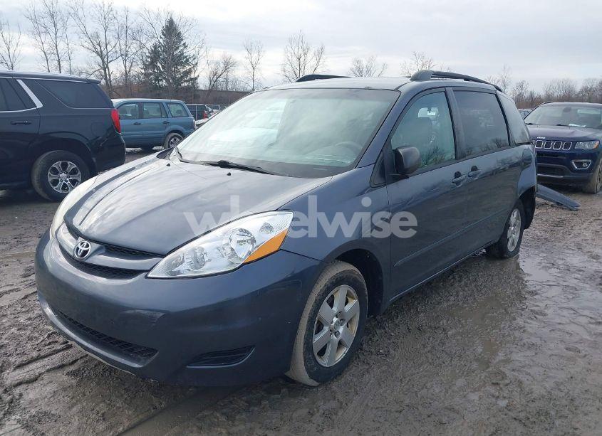 Photo 2 of 2006 Toyota Sienna LE (VIN 5TDZA23C56S553478)