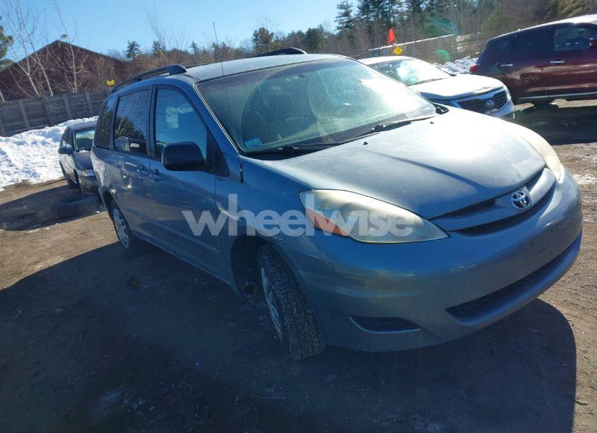 2006 Toyota Sienna LE (VIN 5TDZA23C56S570331) main photo