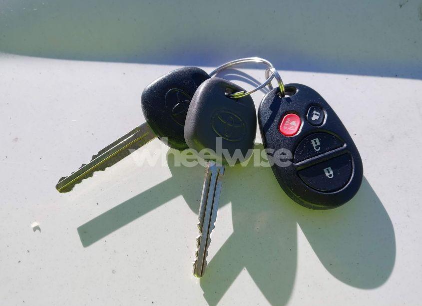 Photo 11 of 2006 Toyota Sienna LE (VIN 5TDZA23C56S570331)