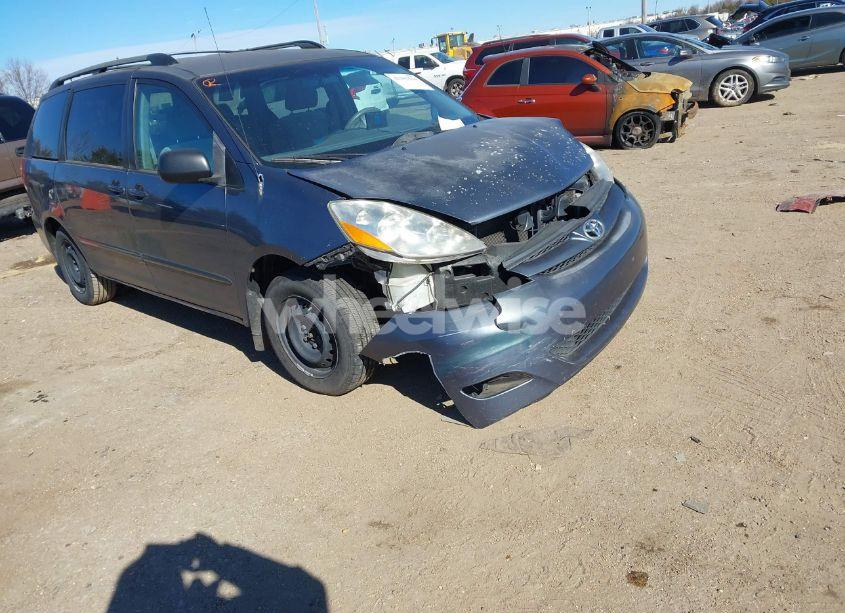 2006 Toyota Sienna LE (VIN 5TDZA23C56S575609) main photo