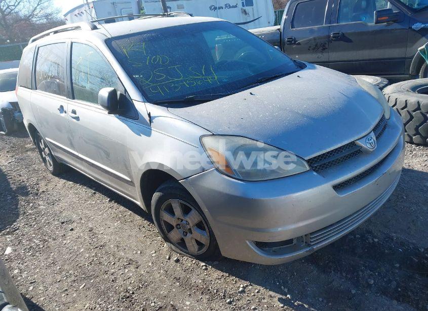 2004 Toyota Sienna LE (VIN 5TDZA23C64S045727) main photo