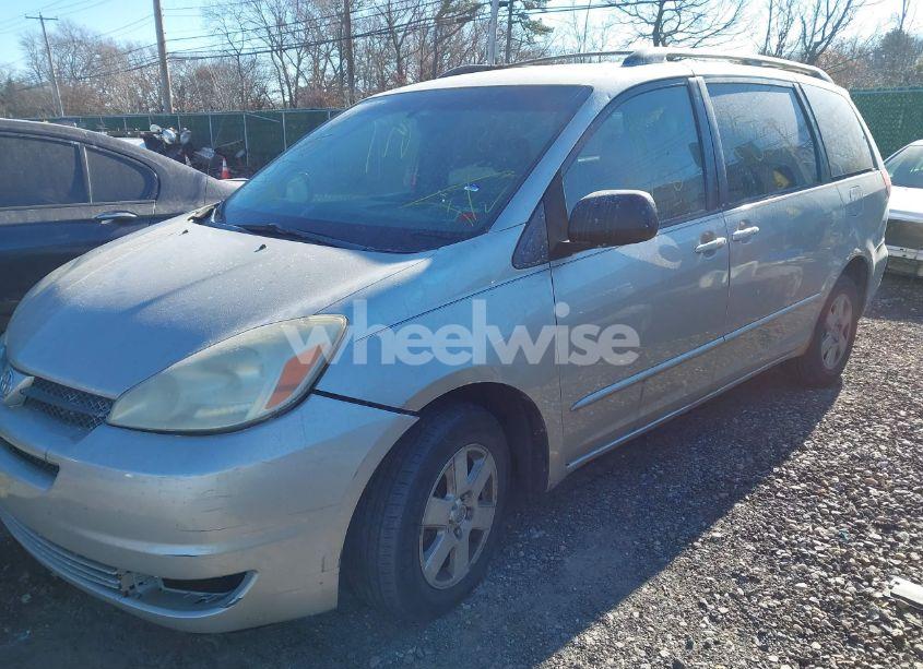 Photo 6 of 2004 Toyota Sienna LE (VIN 5TDZA23C64S045727)