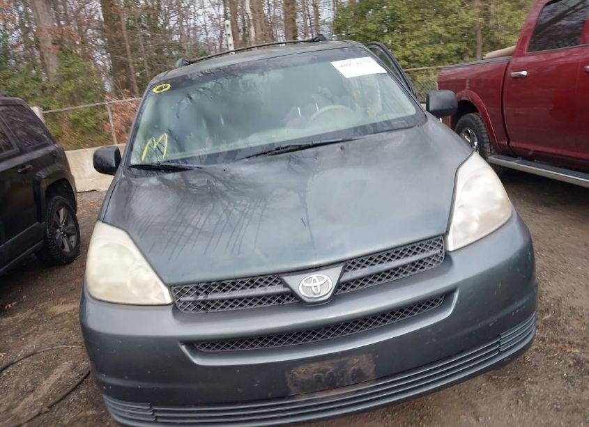 Photo 12 of 2004 Toyota Sienna LE (VIN 5TDZA23C64S078744)