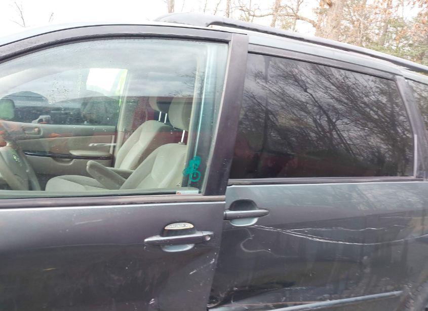 Photo 14 of 2004 Toyota Sienna LE (VIN 5TDZA23C64S078744)