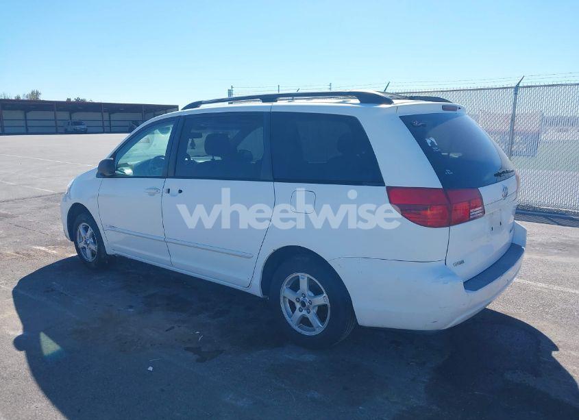 Photo 3 of 2004 Toyota Sienna LE (VIN 5TDZA23C64S089744)