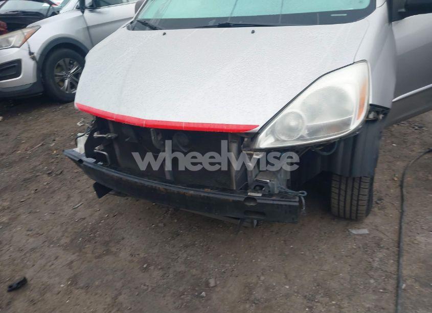 Photo 6 of 2004 Toyota Sienna LE (VIN 5TDZA23C64S193389)