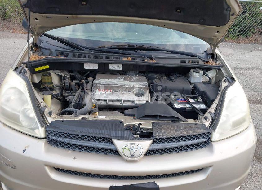 Photo 10 of 2005 Toyota Sienna LE (VIN 5TDZA23C65S226571)