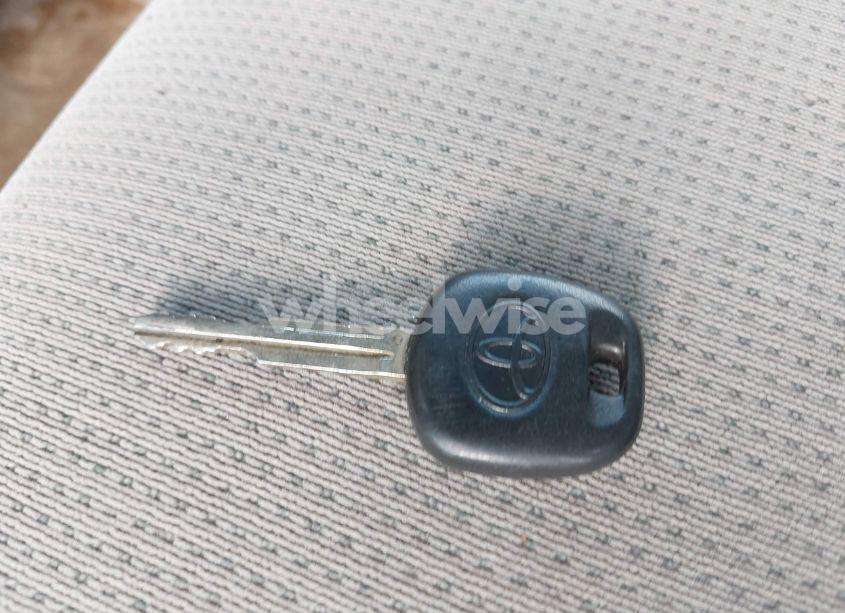 Photo 11 of 2005 Toyota Sienna LE (VIN 5TDZA23C65S226571)