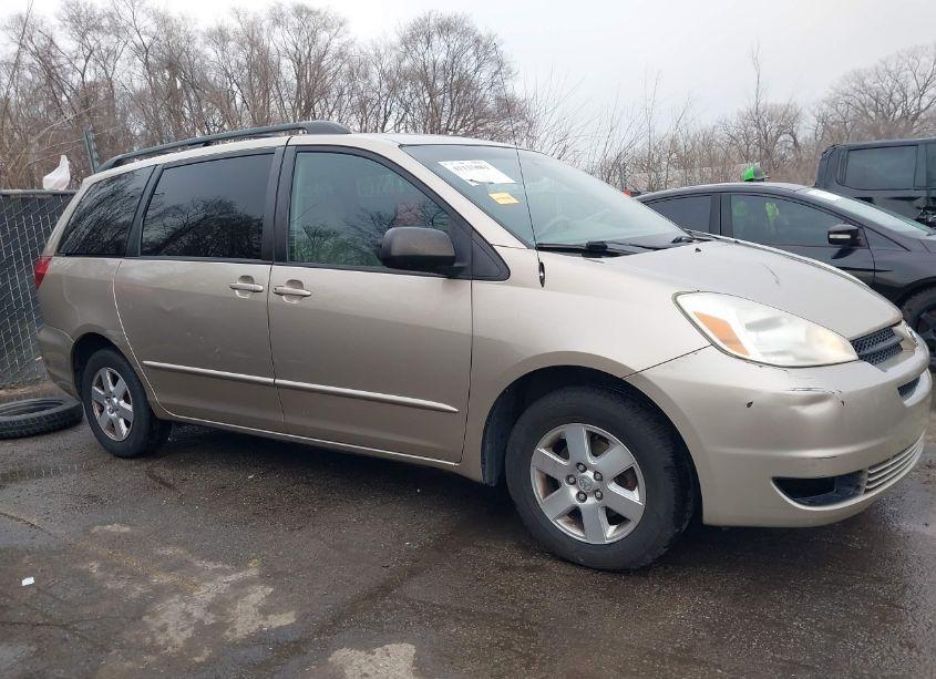 Photo 14 of 2005 Toyota Sienna LE (VIN 5TDZA23C65S288553)