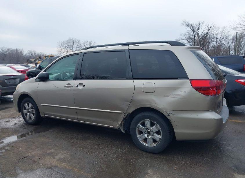 Photo 15 of 2005 Toyota Sienna LE (VIN 5TDZA23C65S288553)