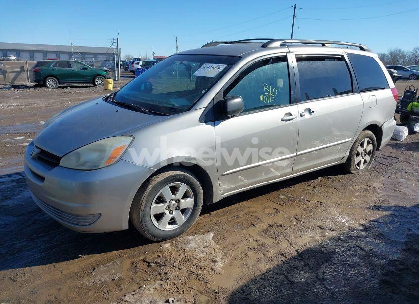 Photo 2 of 2005 Toyota Sienna LE (VIN 5TDZA23C65S290593)
