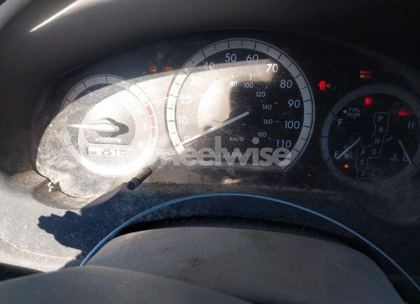 Photo 7 of 2005 Toyota Sienna LE (VIN 5TDZA23C65S290593)
