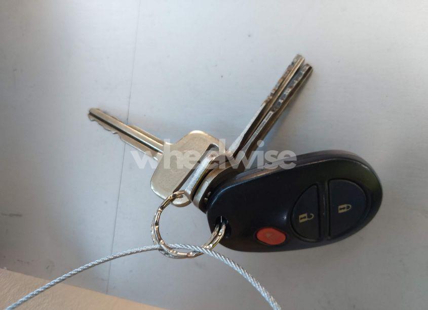 Photo 11 of 2005 Toyota Sienna CE (VIN 5TDZA23C65S309739)