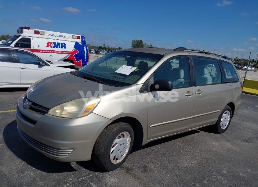 Photo 6 of 2005 Toyota Sienna CE (VIN 5TDZA23C65S309739)